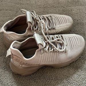 Steve Madden maxima blush multi sneakers